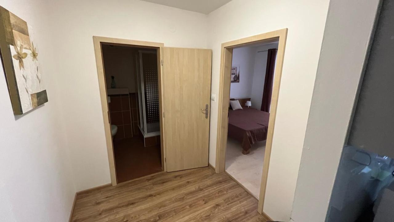 2 Room Apartment With Balcony 255, Apartmany Liptov Liptovský Mikuláš المظهر الخارجي الصورة